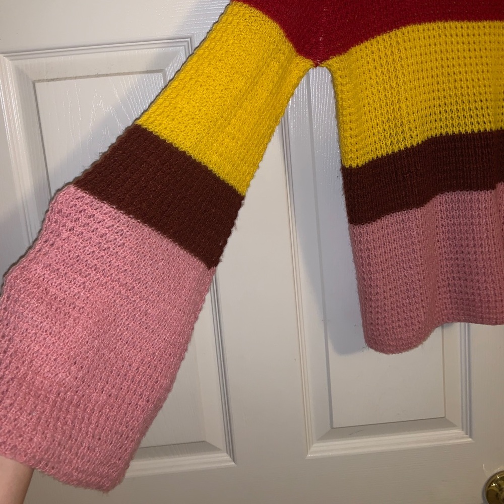 Sweater - Picture 4 of 6
